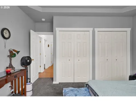 3392 Falcon Drive Springfield OR 97477