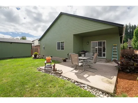 3392 Falcon Drive Springfield OR 97477