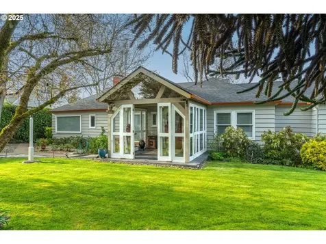8535 SW Birchwood Road Portland OR 97225