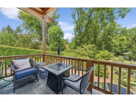 8535 SW Birchwood Road Portland OR 97225