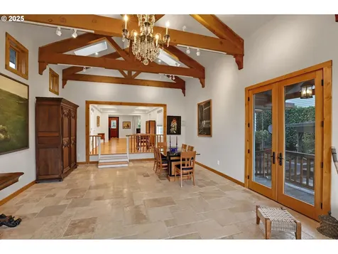 8535 SW Birchwood Road Portland OR 97225