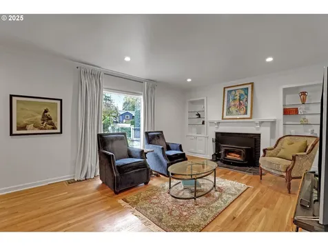 8535 SW Birchwood Road Portland OR 97225