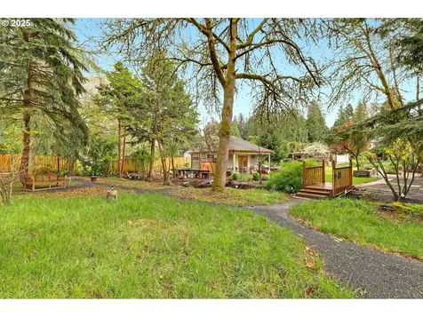 8535 SW Birchwood Road Portland OR 97225