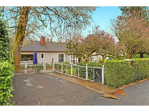 8535 SW Birchwood Road Portland OR 97225