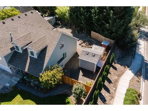 2036 NW Woodland Drive Mcminnville OR 97128