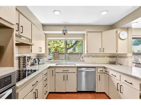 14729 NE Stanton Court Portland OR 97230