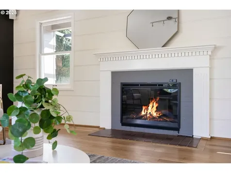 8075 SW Valley View Court Portland OR 97225