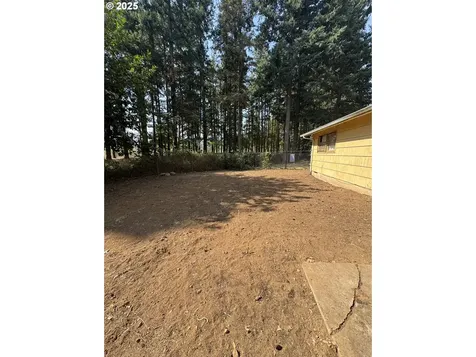 18640 SE Yamhill Circle Portland OR 97233