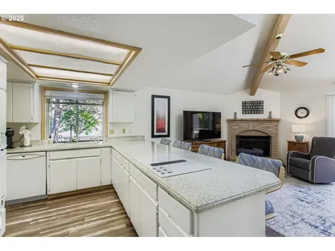 11310 SW 105th Place Portland OR 97223