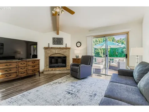 11310 SW 105th Place Portland OR 97223