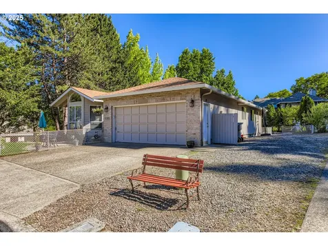 11310 SW 105th Place Portland OR 97223