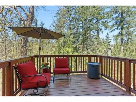11589 NW Pinyon Street Portland OR 97229