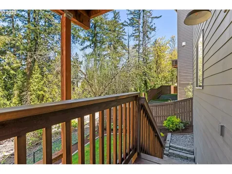 11589 NW Pinyon Street Portland OR 97229