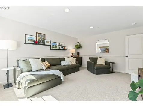 11589 NW Pinyon Street Portland OR 97229