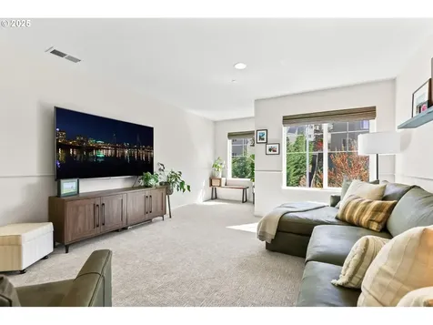 11589 NW Pinyon Street Portland OR 97229