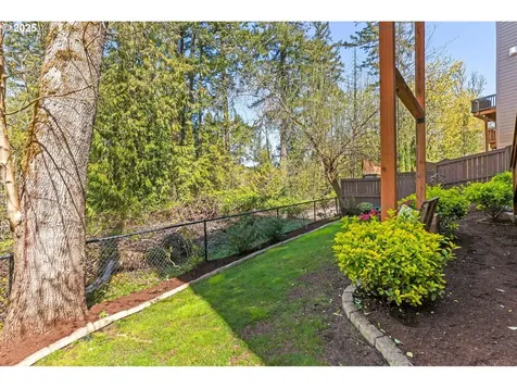 11589 NW Pinyon Street Portland OR 97229