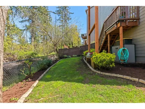 11589 NW Pinyon Street Portland OR 97229