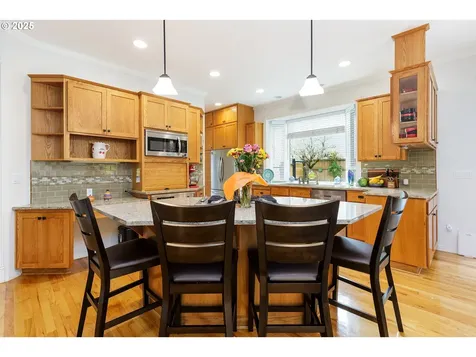 2573 SE Morlan Way Gresham OR 97080