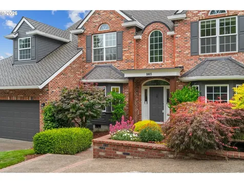 1803 NW Cedar Ridge Drive Portland OR 97229