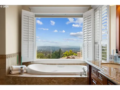 1803 NW Cedar Ridge Drive Portland OR 97229