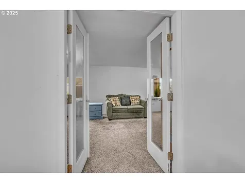 4882 NE Lancaster Drive Salem OR 97305