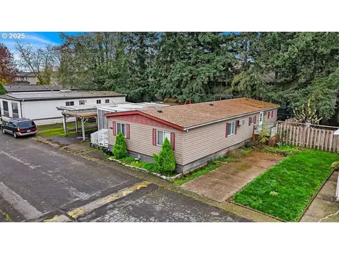 4882 NE Lancaster Drive Salem OR 97305