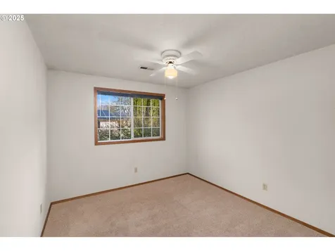 968 NE Lovell Street Hillsboro OR 97124