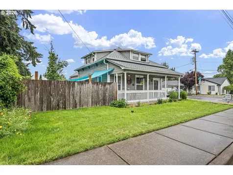 1905 S 6th Street Cottage Grove OR 97424