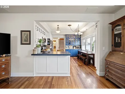1905 S 6th Street Cottage Grove OR 97424