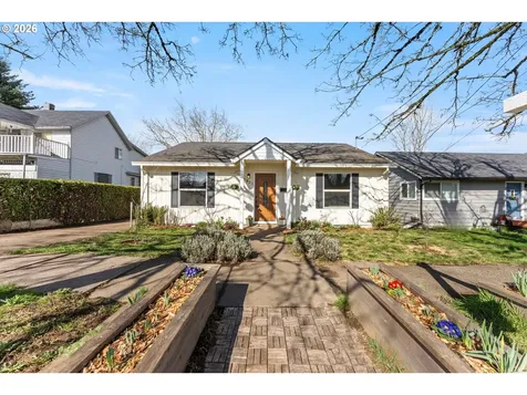 6821 N Armour Street Portland OR 97203