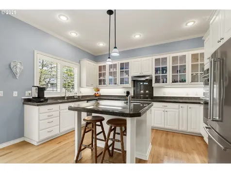 13829 SE Alta Vista Drive Happy Valley OR 97086