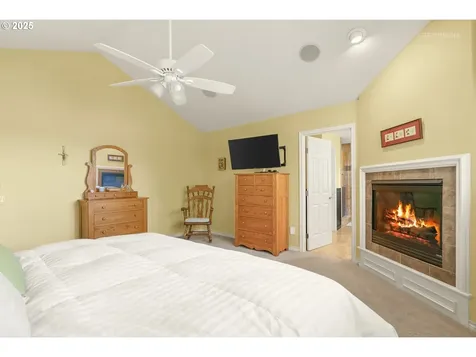 13829 SE Alta Vista Drive Happy Valley OR 97086