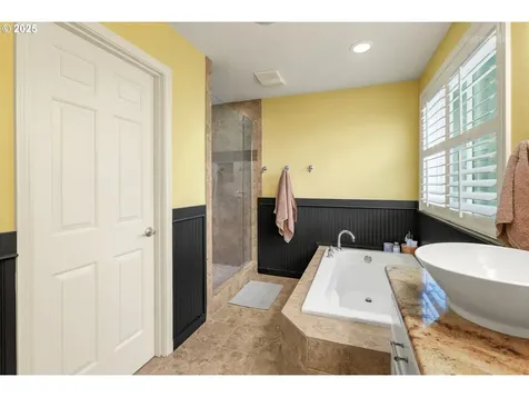 13829 SE Alta Vista Drive Happy Valley OR 97086