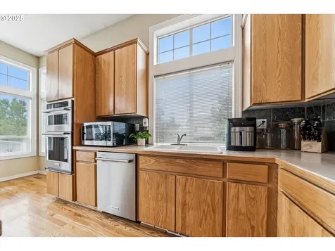 15543 SE Bybee Drive Portland OR 97236