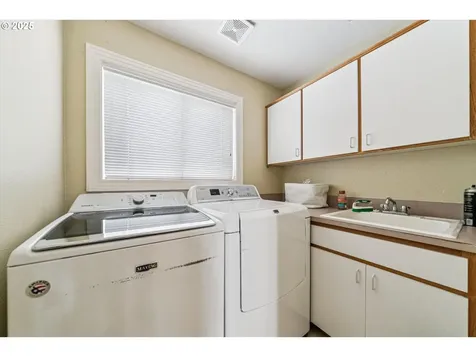 15543 SE Bybee Drive Portland OR 97236