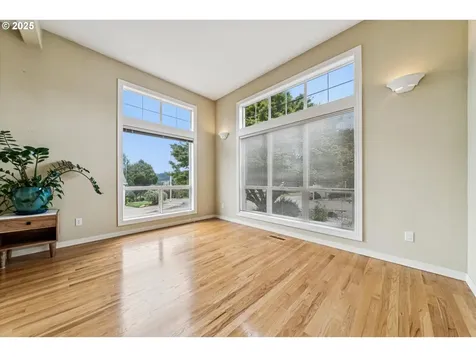 15543 SE Bybee Drive Portland OR 97236