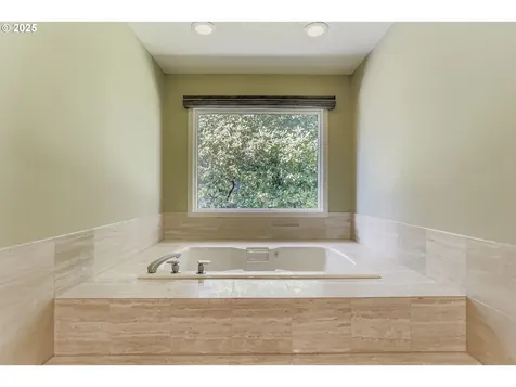 670 S Palatine Hill Road Portland OR 97219