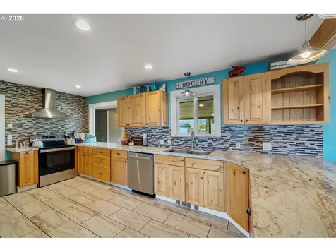 7310 Trask River Road Tillamook OR 97141
