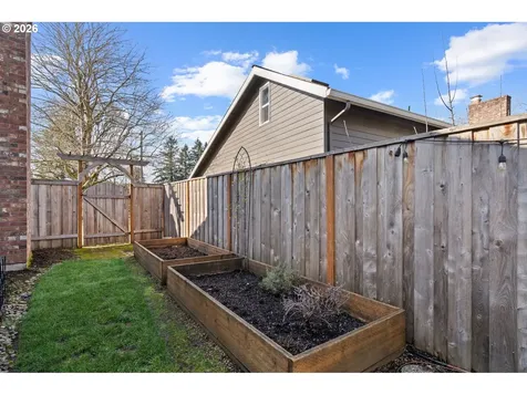 7085 SW Molalla Bend Road Wilsonville OR 97070