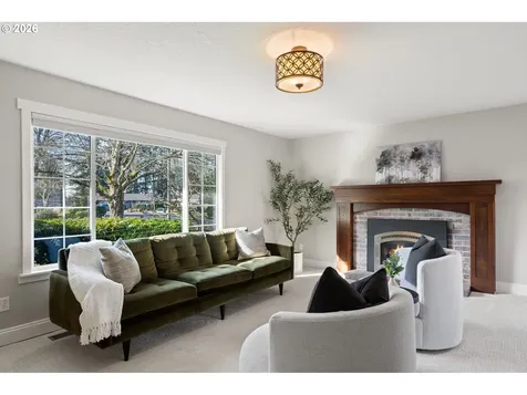 7085 SW Molalla Bend Road Wilsonville OR 97070
