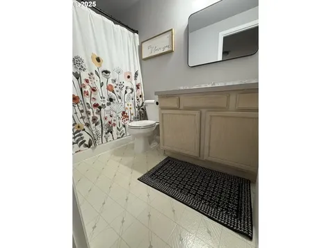 185 SW Applegate Trail Drive Dallas OR 97338