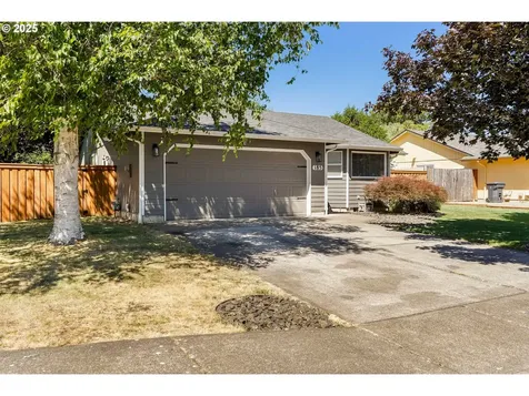 185 SW Applegate Trail Drive Dallas OR 97338