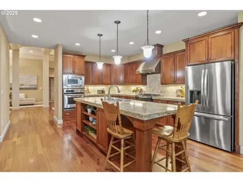 74 Lasalle Drive Kelso WA 98626