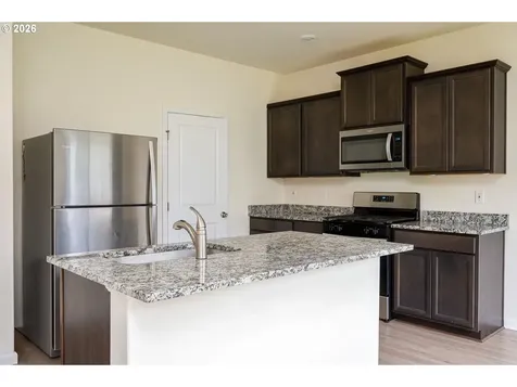 4215 SW Myrtle Avenue Gresham OR 97080