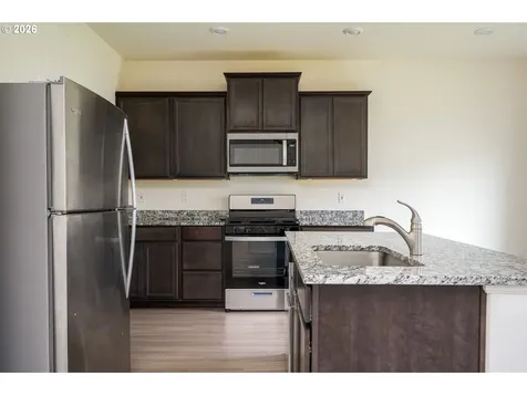 4215 SW Myrtle Avenue Gresham OR 97080