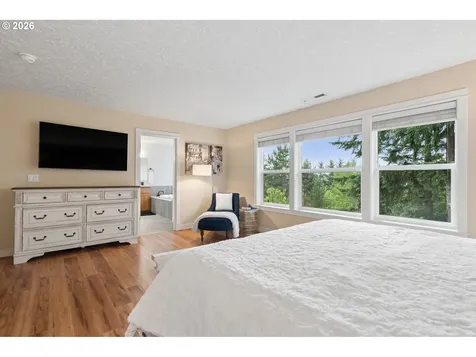 2280 Crestview Drive West Linn OR 97068