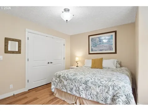 2280 Crestview Drive West Linn OR 97068