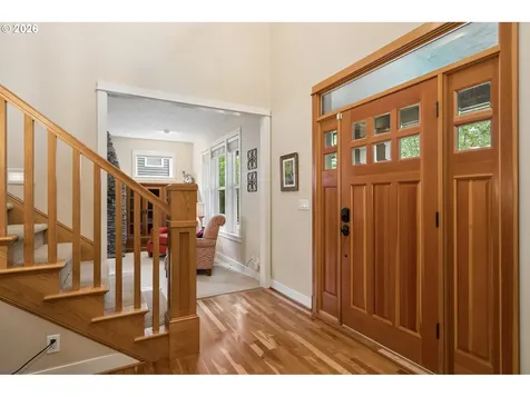 2280 Crestview Drive West Linn OR 97068