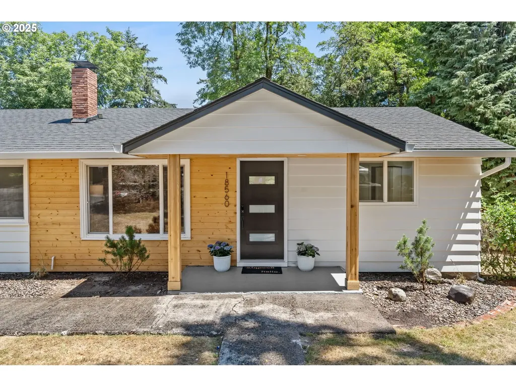 18560 Lower Midhill Drive West Linn OR 97068
