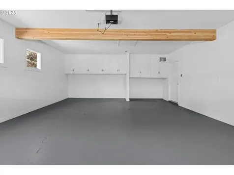 18560 Lower Midhill Drive West Linn OR 97068
